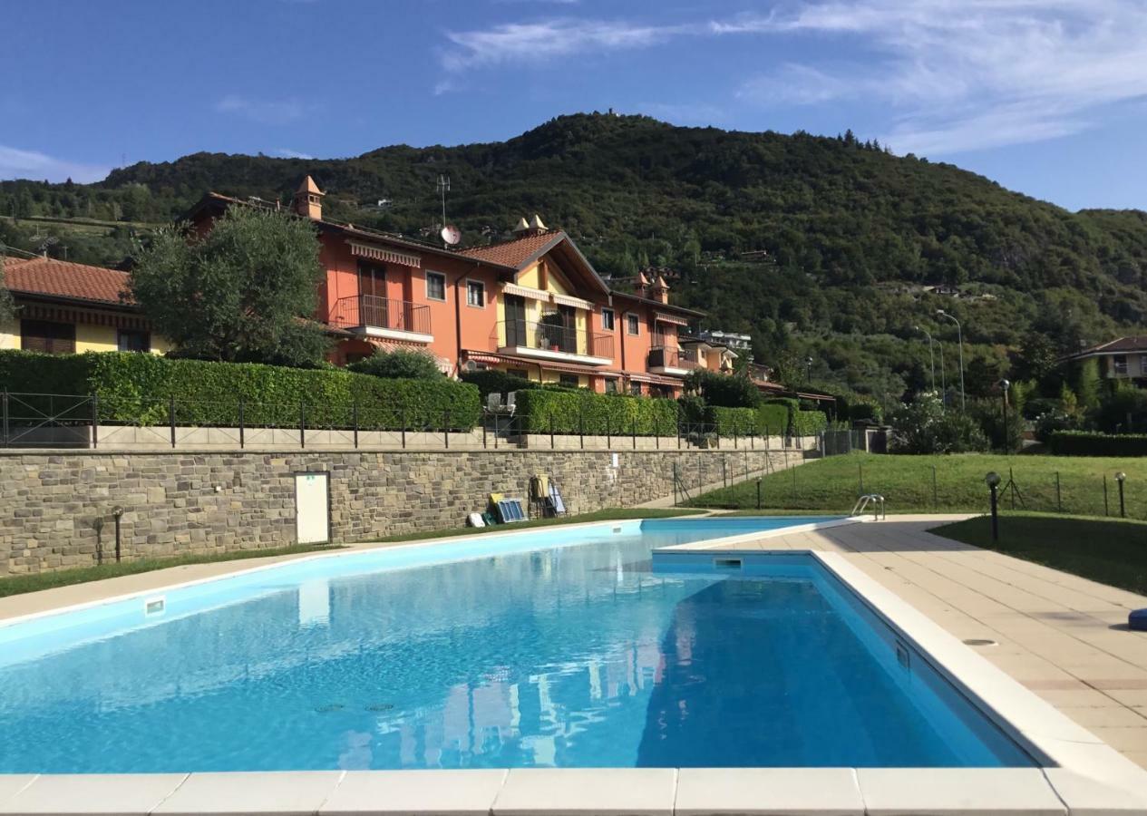 Irina'S House With View On Like And Swimming Pool Apartment Riva di Solto Luaran gambar